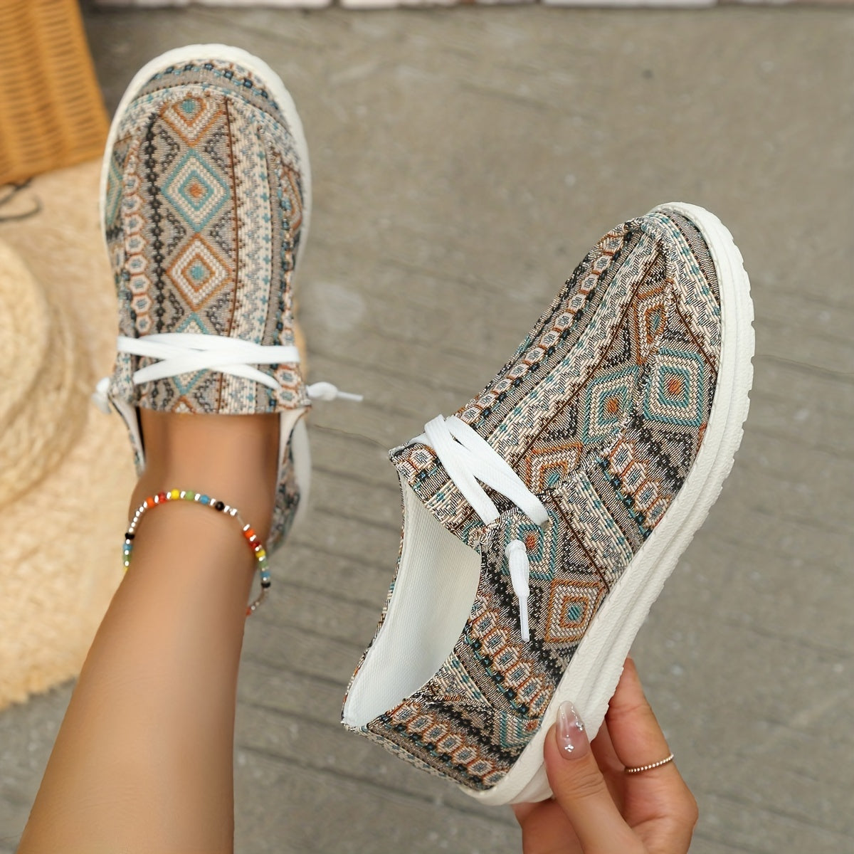 Women's Geometric Pattern Canvas Shoes Lightweight
