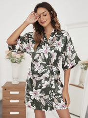 Floral Print Short Sleeve Satin Robe