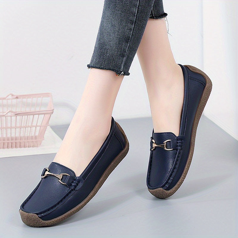 Women's Metal Decor Flat Shoes Lightweight Closed Toe Slip On Shoes