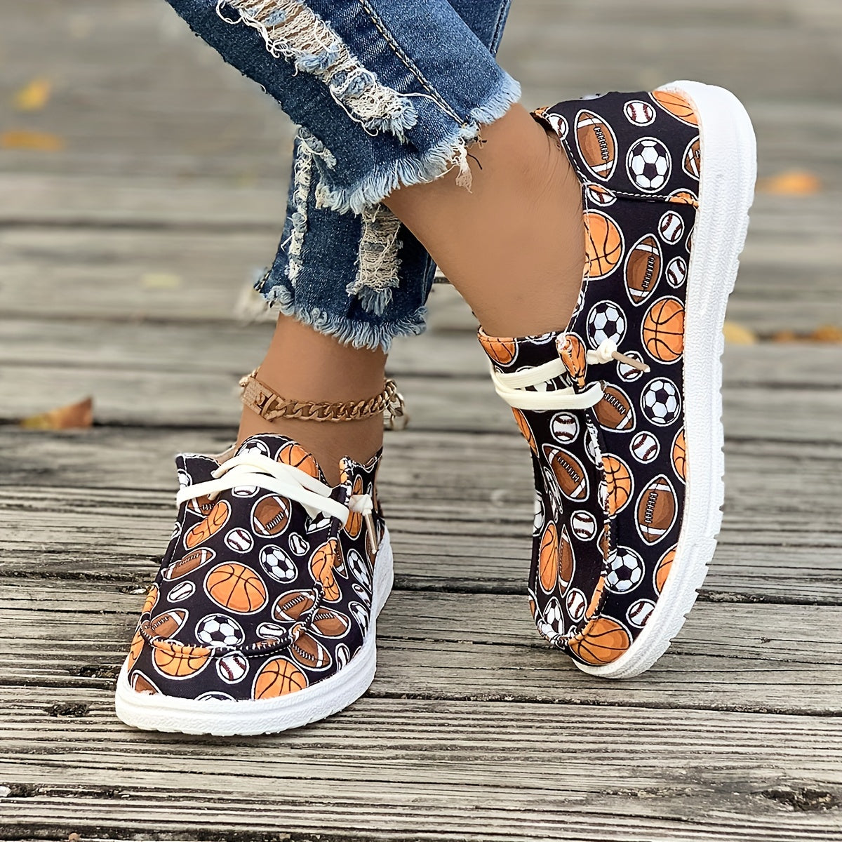 Women's Sporty Skate Shoes - Basketball Football Rugby Patterns