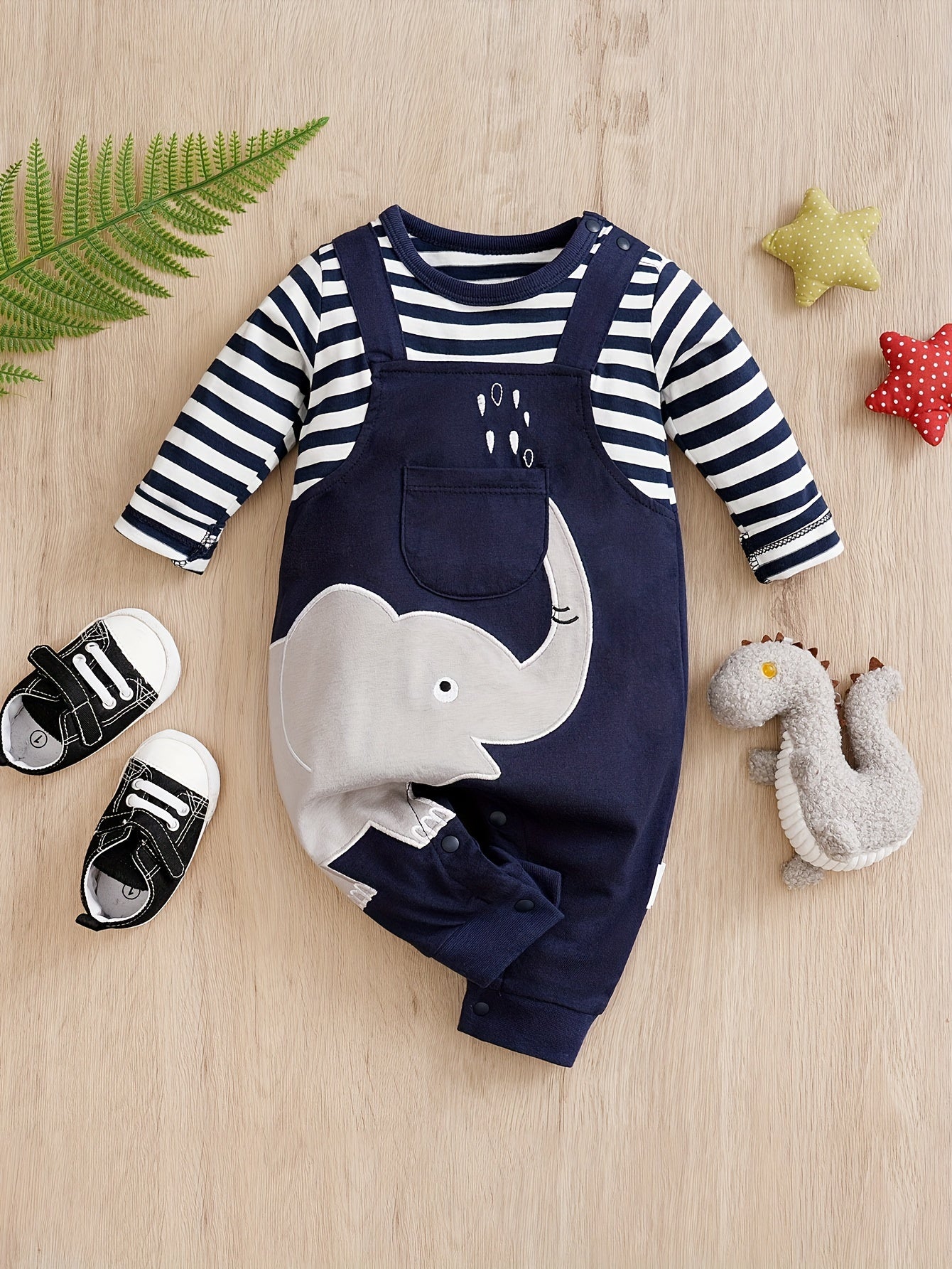 Baby Boys Elephant Print Striped Romper for Spring and Autumn