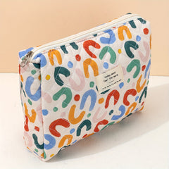 Colorful UU Letter Quilted Cosmetic Bag Travel Makeup Pouch