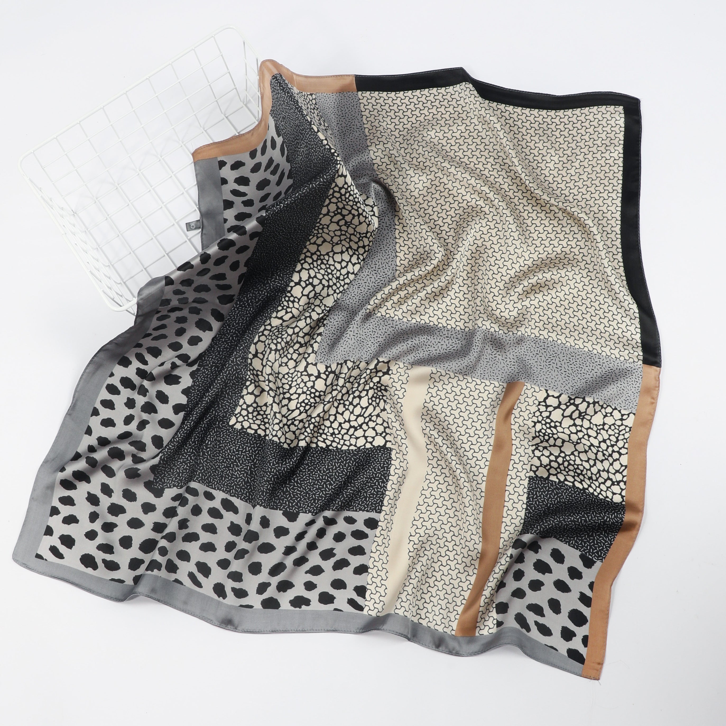 Men's Leopard Spotted Square Scarf for Daily Style