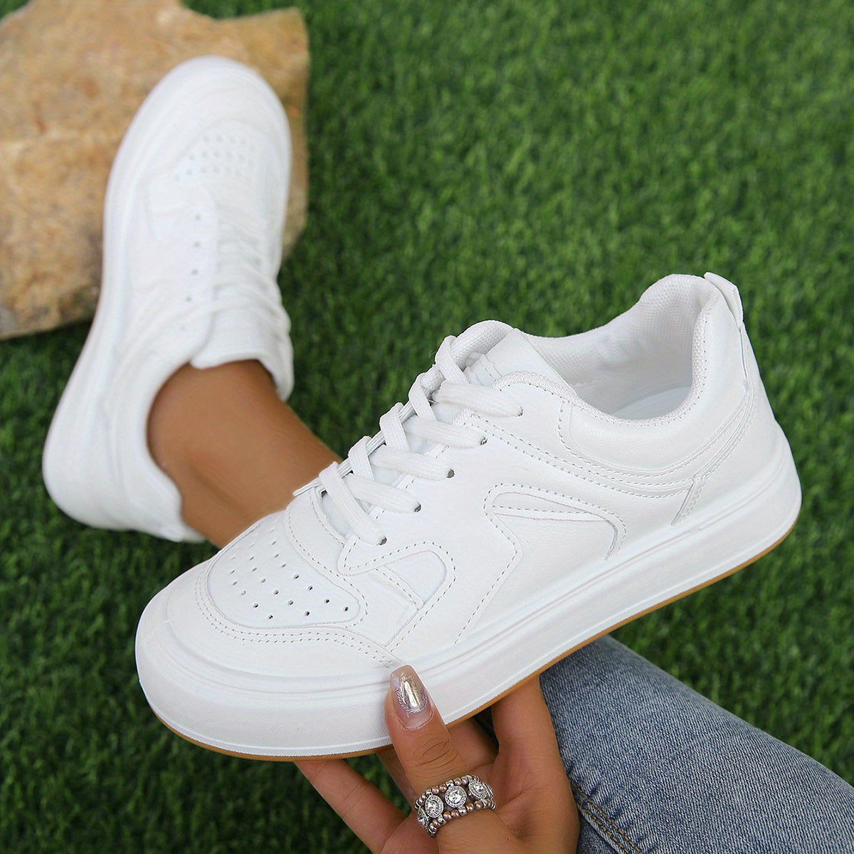 Women's Solid Flat Lace Up Sport Shoes Breathable Non slip Outdoor Board Shoes