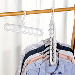 9 Hole Portable Travel Clothes Hanger