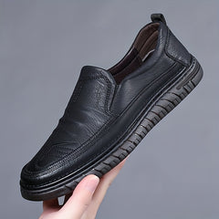 Men's Slip On Formal Shoes Wear resistant Non Slip Shoes For Business
