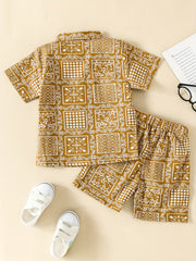 Boys Allover Print Outfit Short Sleeves Shirt & T shirt & Shorts
