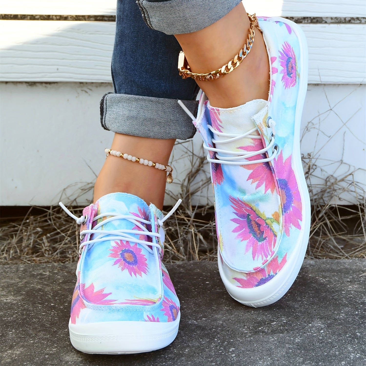 Women's Canvas Low Top Slip On Shoes