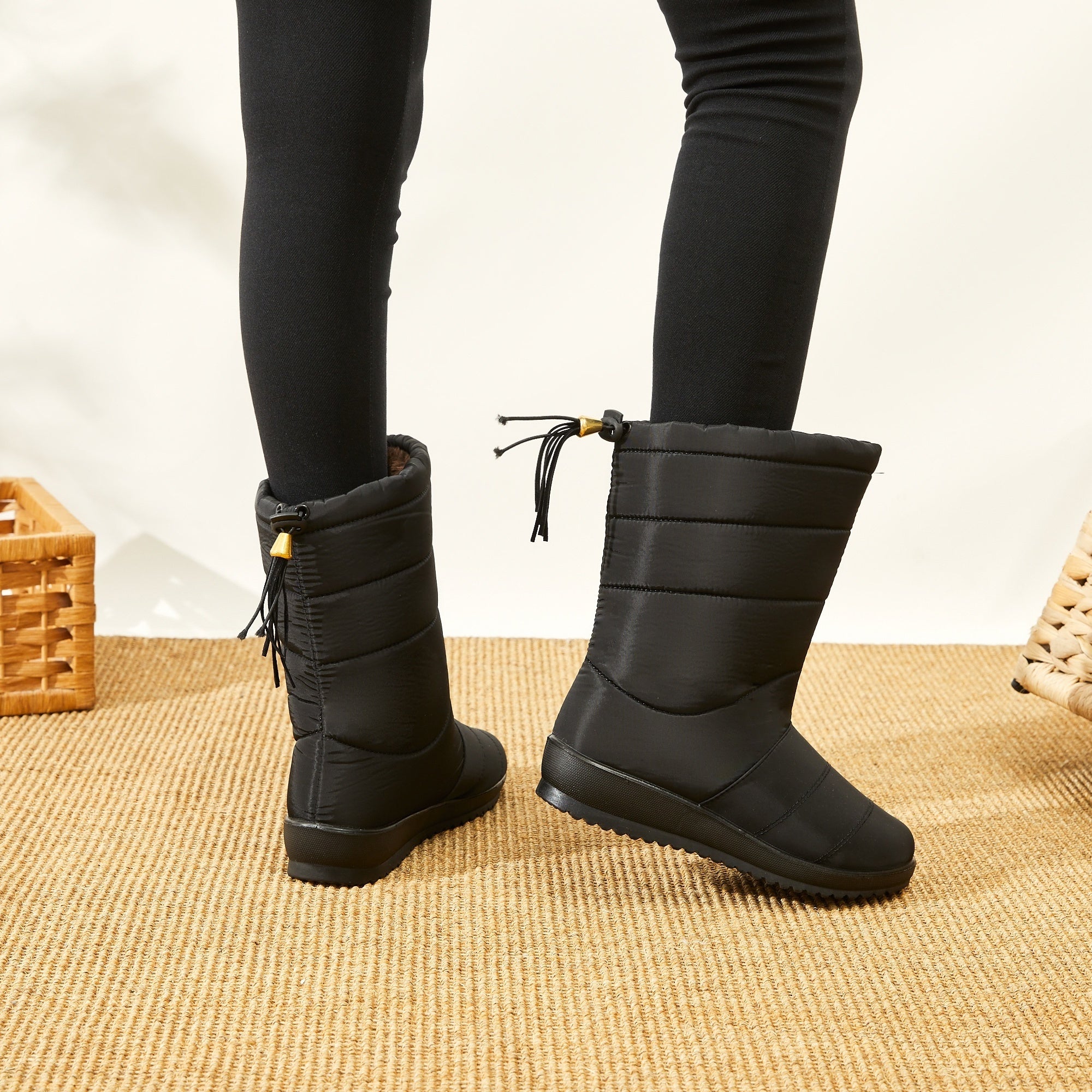 Women's Winter Warm Snow Boots Soft Waterproof Non slip Velvet Boots