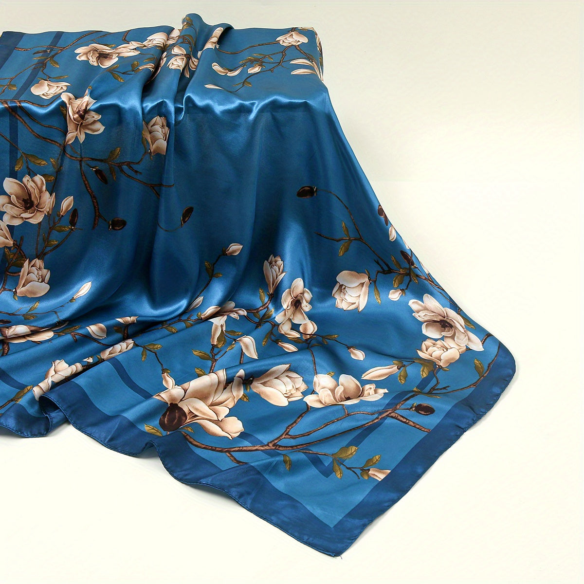 Magnolia Print Square Scarf Vintage Silky Bandana Woman Neckerchief