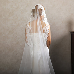 Vintage Inspired Bridal Veil Headpiece Lace Trim Wedding Accessory