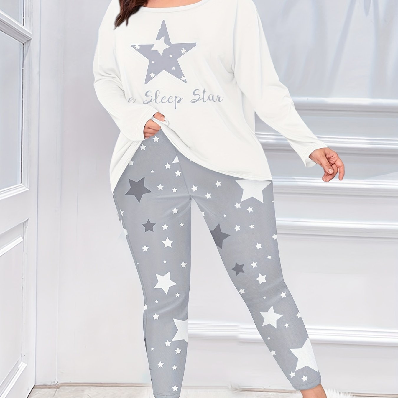 Star Print Pajamas Set Round Neck Top & Pants