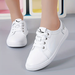 Women's Lace-Up Flat Sneakers Low Top Walking Shoes
