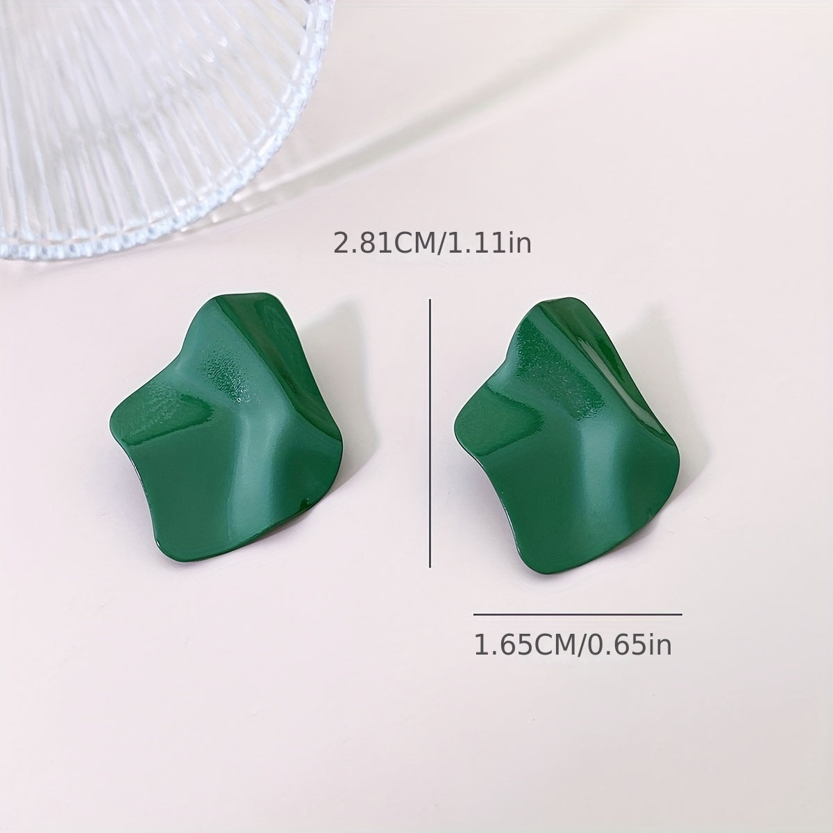 Green Spray Paint Argyle Stud Earrings for Girls