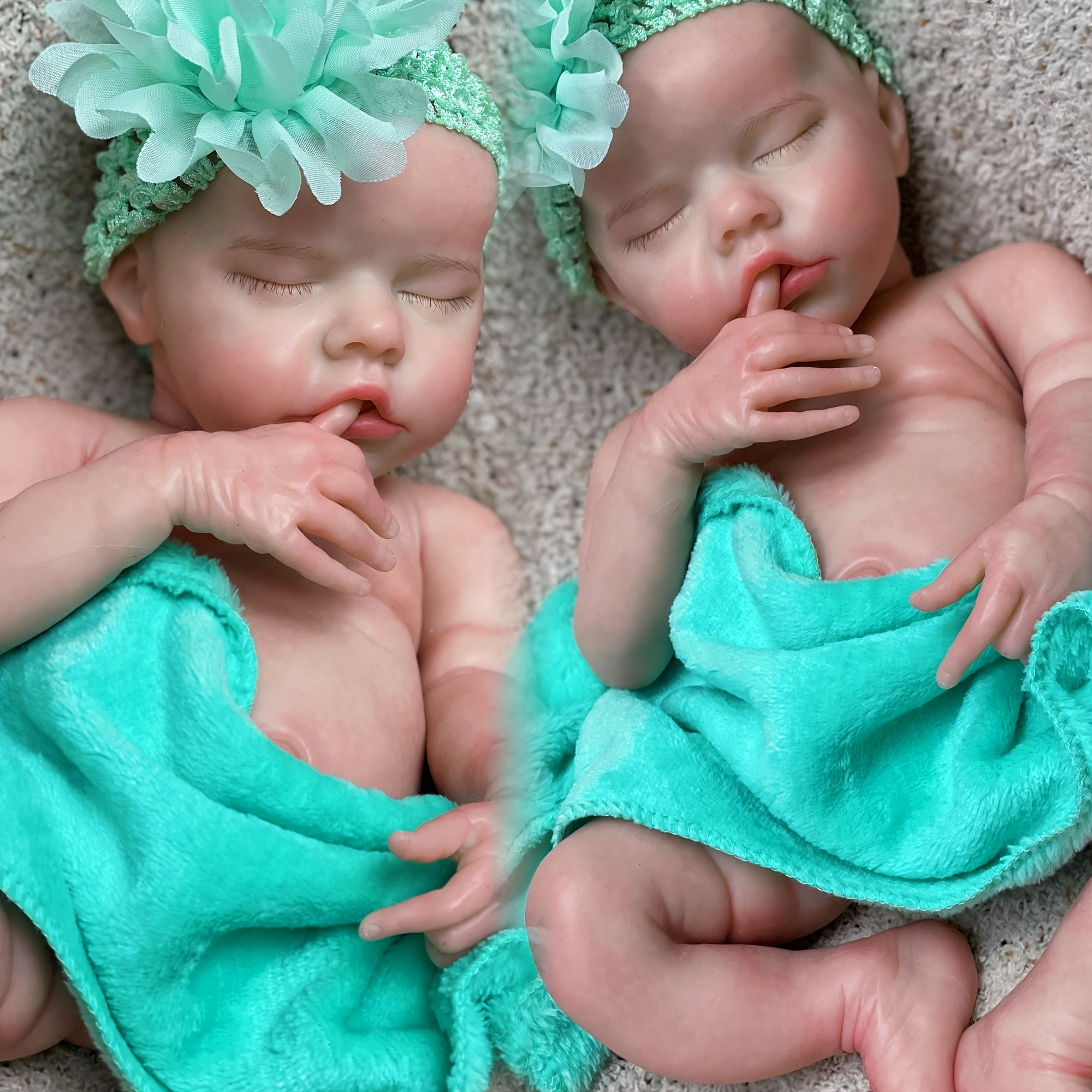 Realistic Silicone Youngsters Girl Doll with Clothes & Bottle