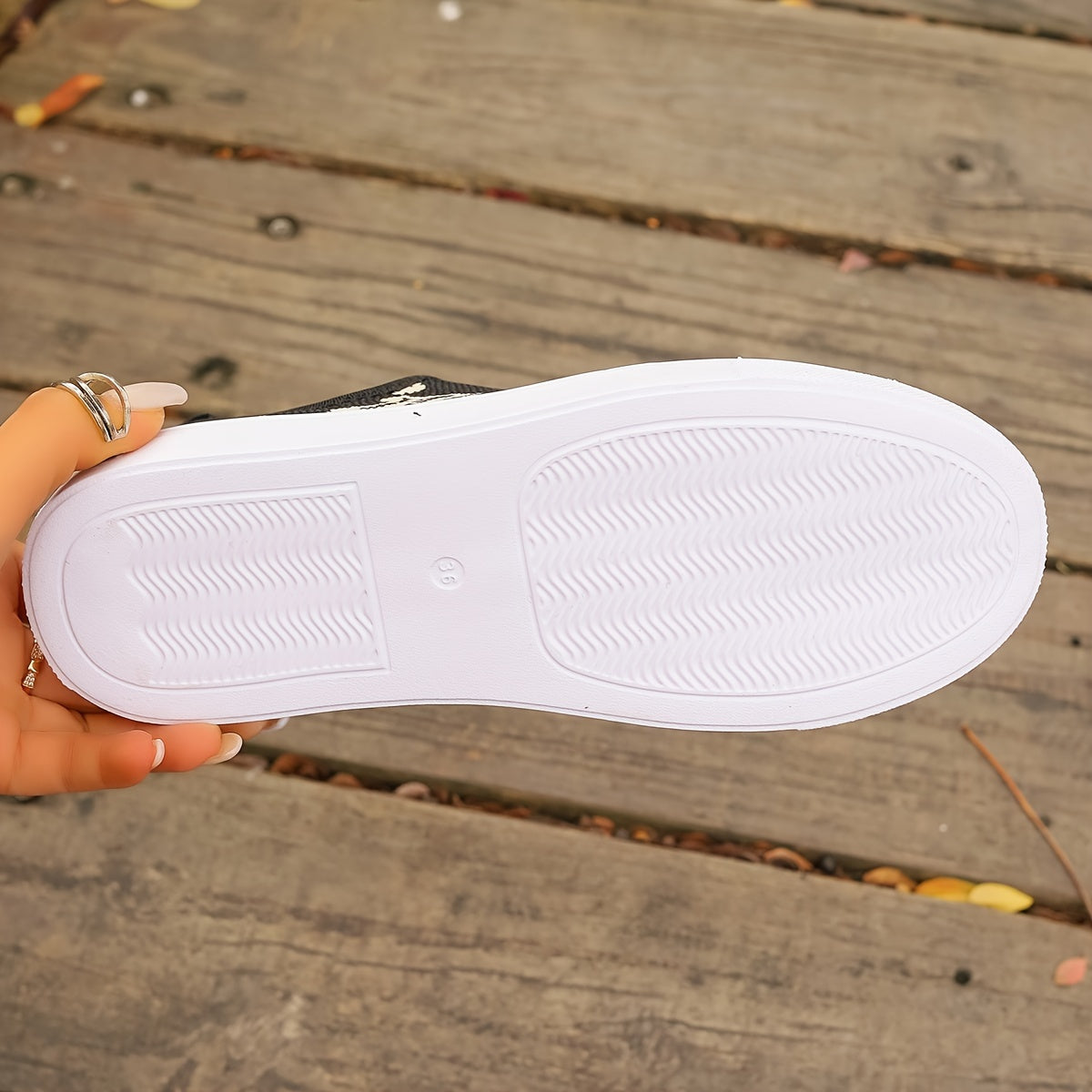 Dance Lion Pattern Slip on Running Shoes for Women Chinese Year Casual Sneakers