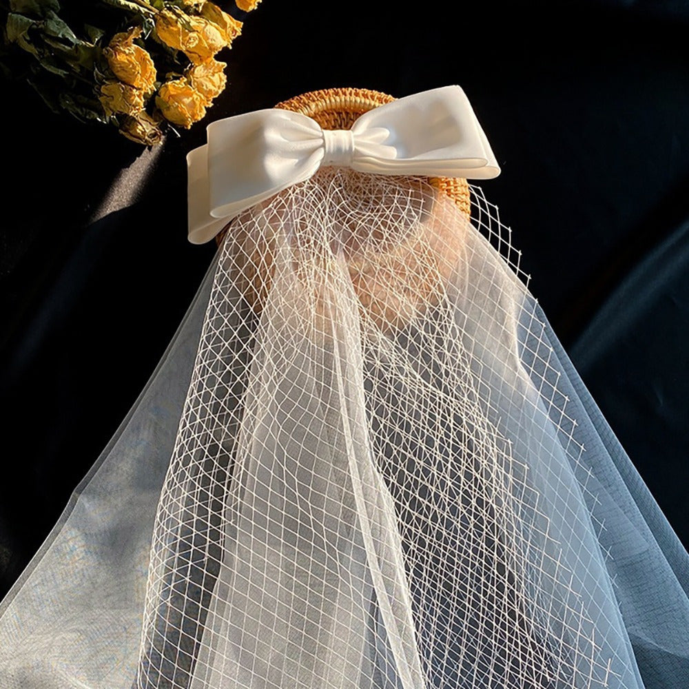 Bridal Veil with Pearl Bow Tulle Wedding Dress Accessory