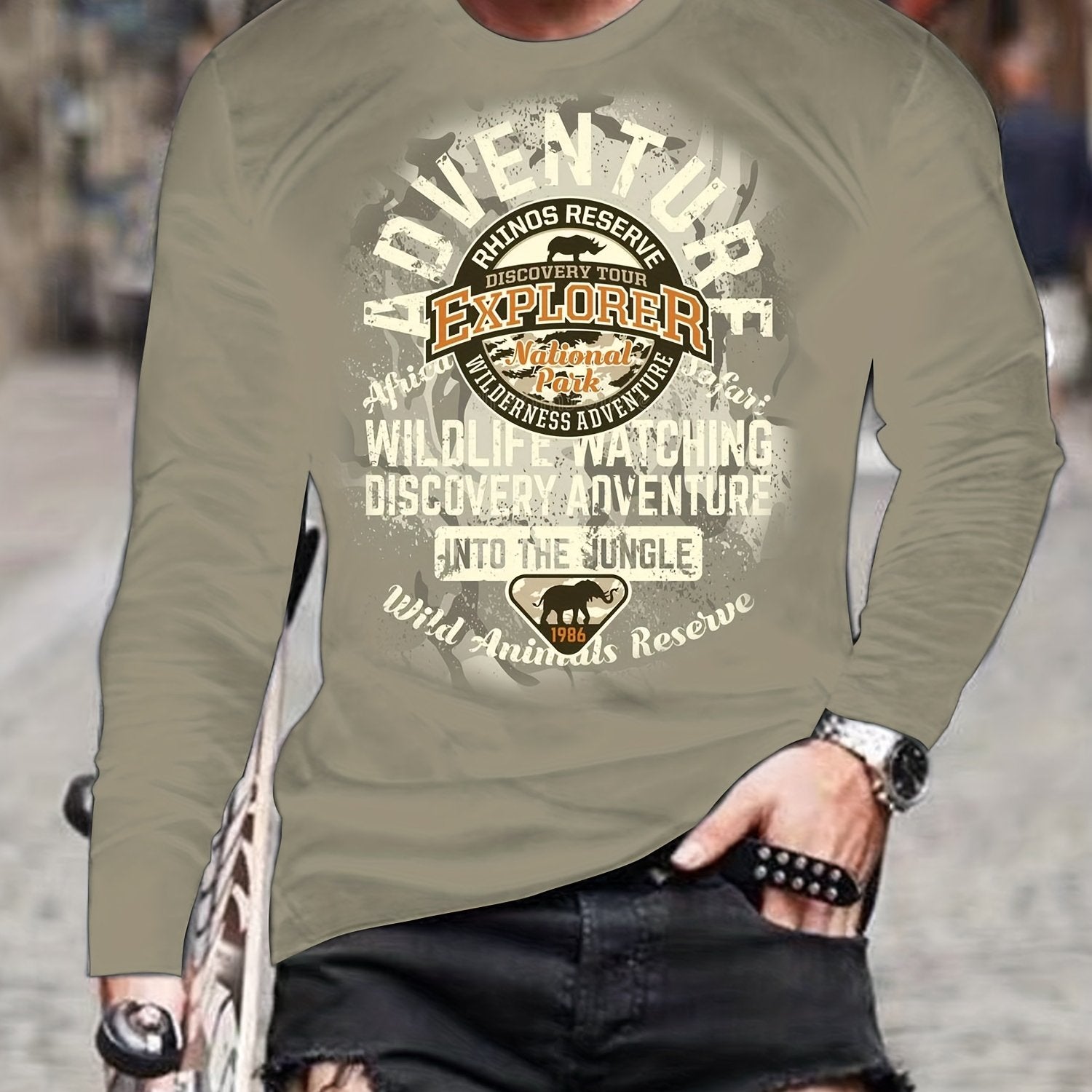Vintage 'EXPLORER' Letters Print Men's Graphic Round Neck T-shirt