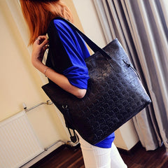 Women's Skull Embossed Tote Bag Large Capacity Shoulder Bag