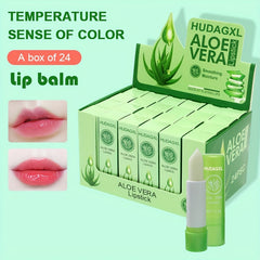 Color-Changing Lip Balm Moisturizes & Brightens Lips