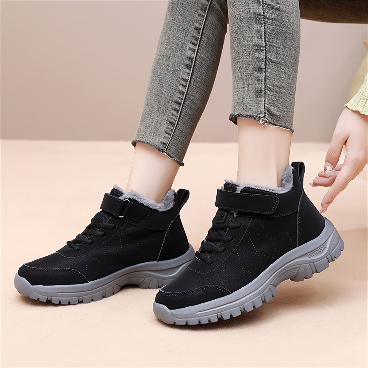 Waterproof Snow Boots Lace Up Winter Hiking Shoes
