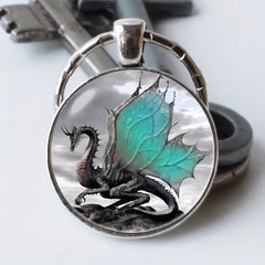 Vintage Flying Dragon Keychain For Boys Bag Wallet Charm Accessories