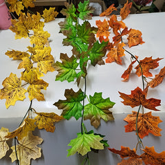 Autumn Maple Leaves and Rattan Door Hanging Decor