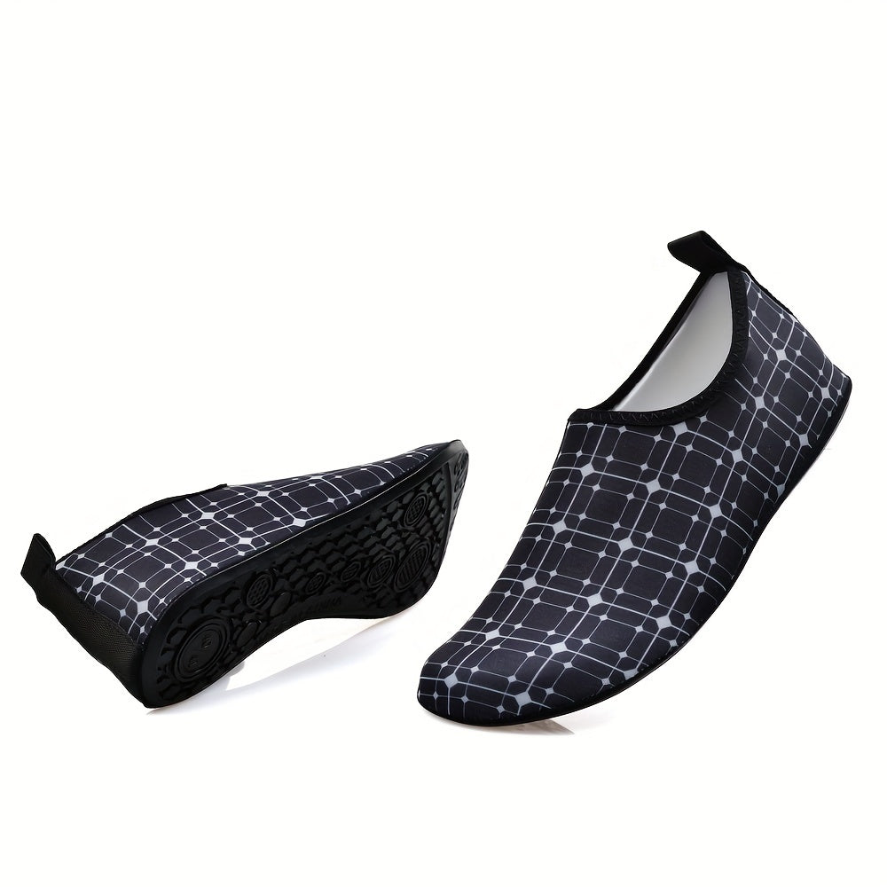 Women's Plaid Pattern Slip On Water Socks Quick Drying Shoes