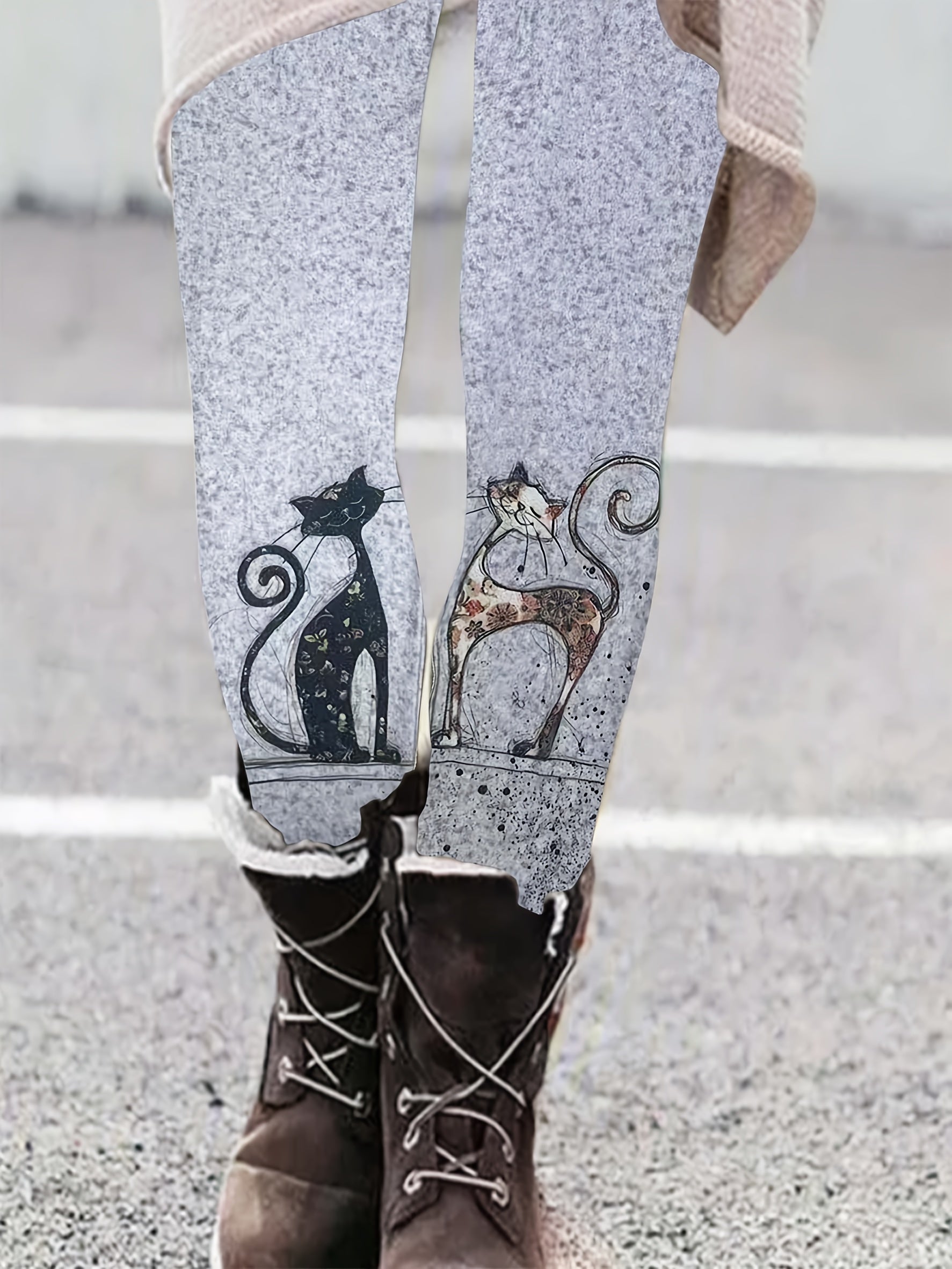 Women's Plus Cat Print High Rise Leggings