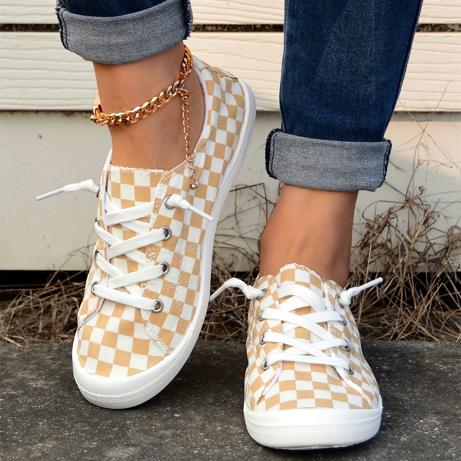 Women's Checkerboard Pattern Casual Sneakers Lace up Lightweight Walking Shoes
