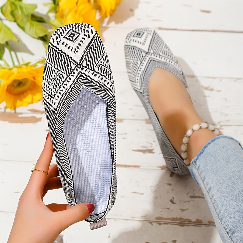 Women's Knitted Square Toe Flat Shoes Breathable Slip On Casual Walking Shoes