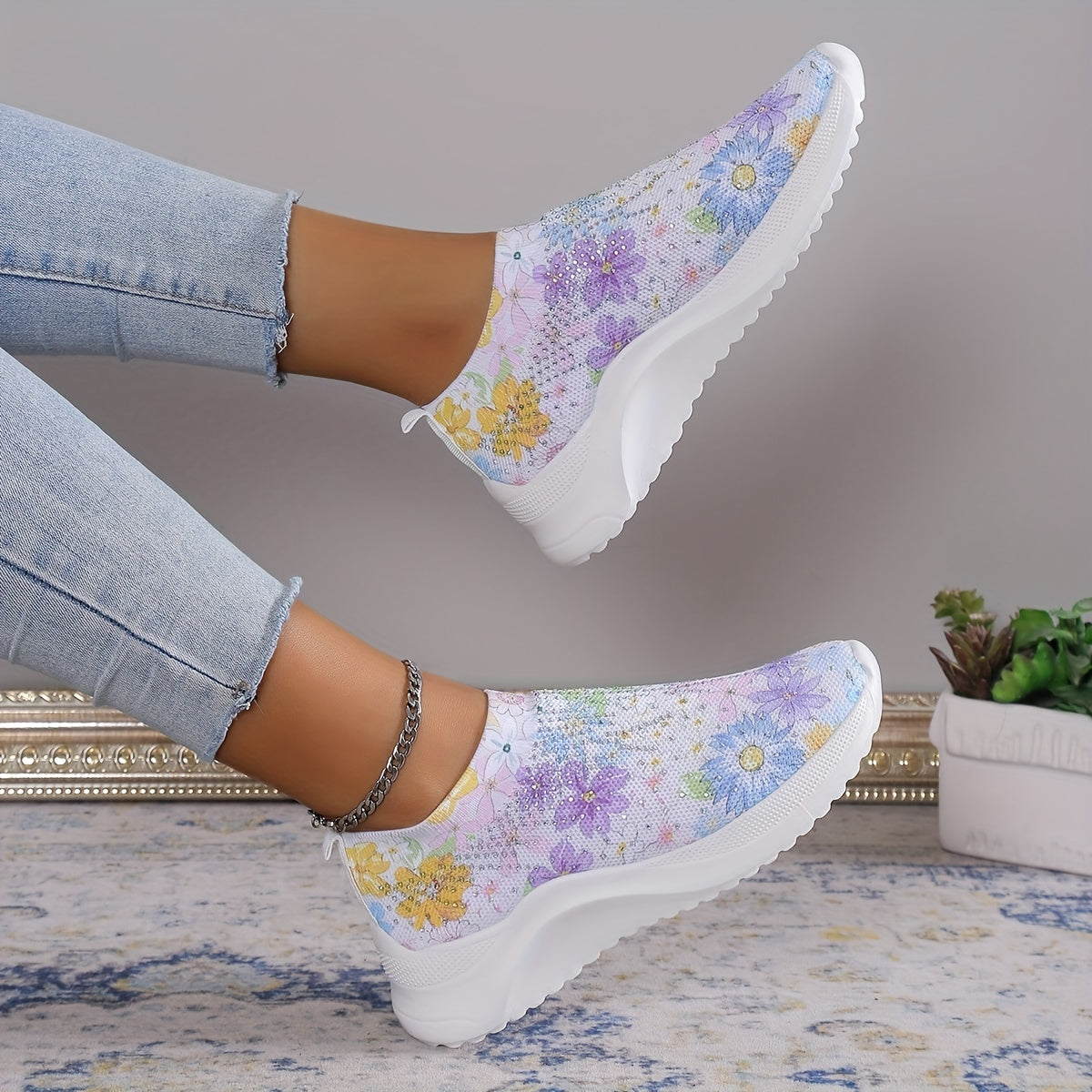 Women's Rhinestone Decor Sneakers Floral Print Slip On Shoes