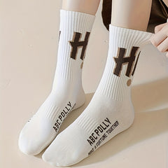 4 Pairs Letter Print Socks Comfy & Breathable Mid Tube Women's Stockings