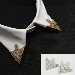 Antique Bronze Retro Palace Collar Pin Hollow Pattern Triangle Collar Buckle