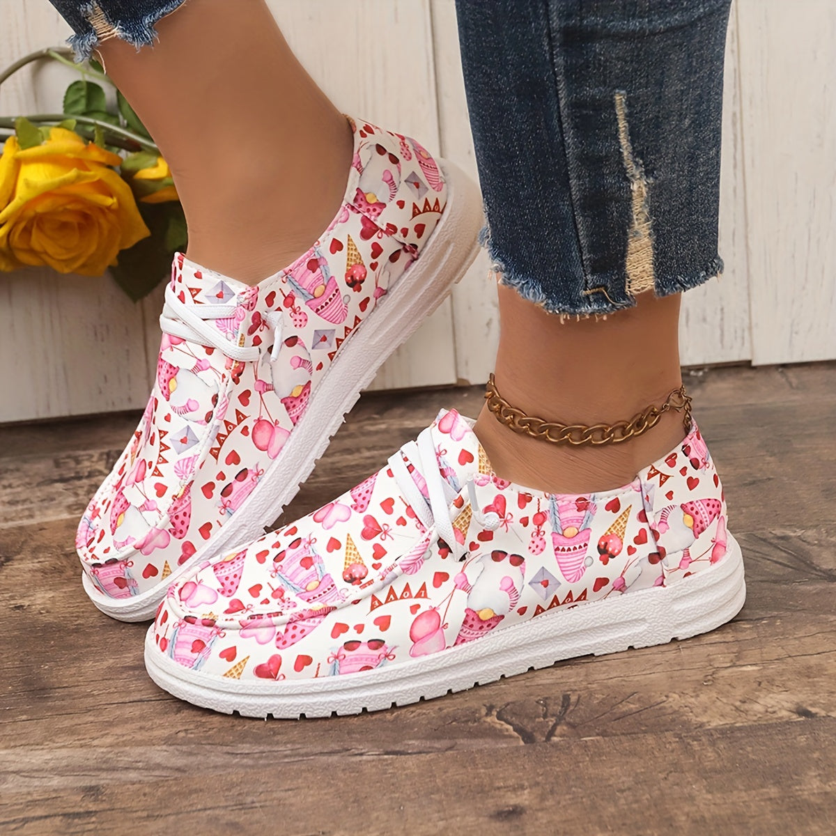 Women's Skate Shoes with Ice Cream & Heart Cartoon Patterns