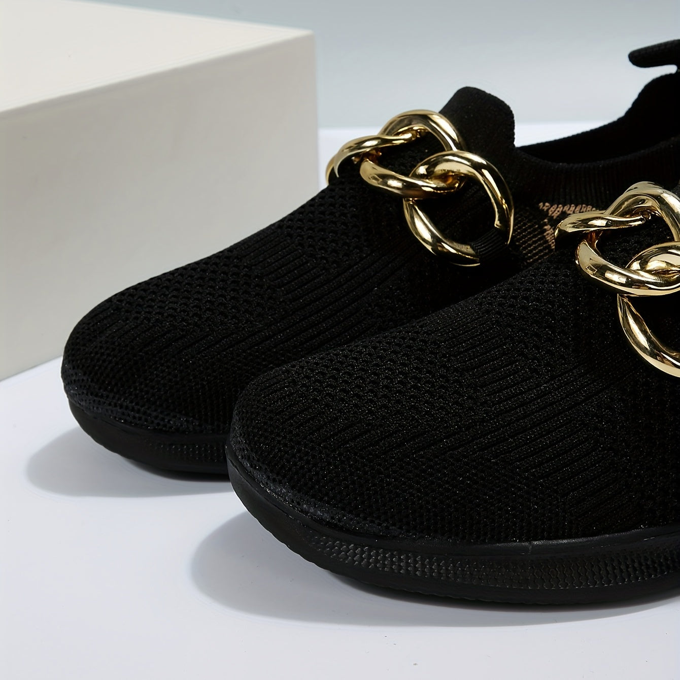 Women's Mesh Slip On Sneakers with Metallic Chain Decor Lightweight Shoes