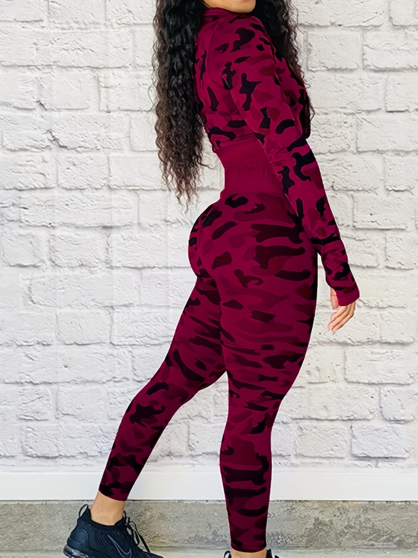 Camo Print Long Sleeve Crop Top & Leggings Set