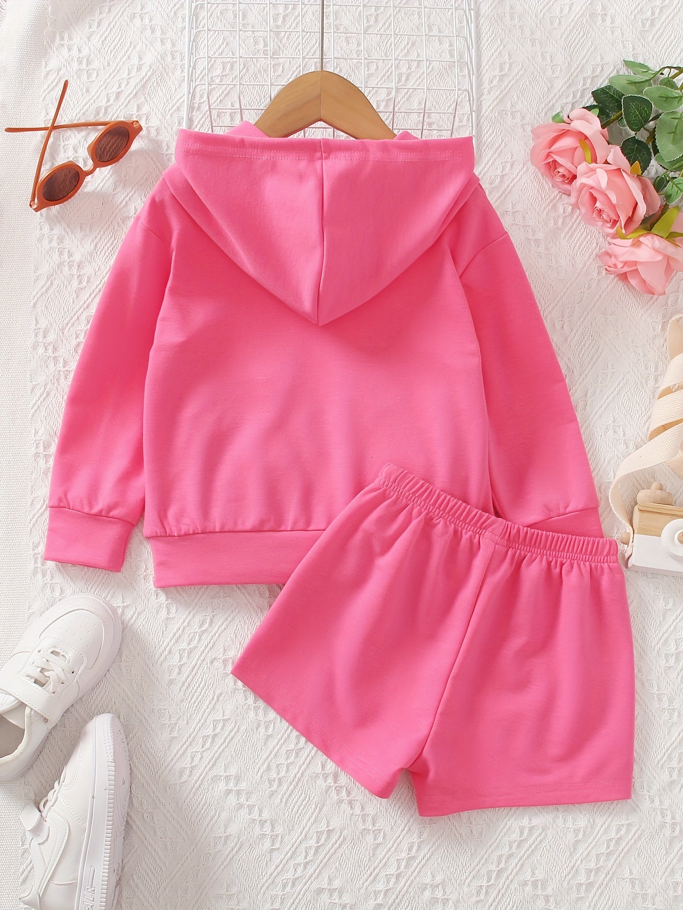 Girl's 2pcs Pocket Front Hoodie & Shorts Set EDITION Print Casual Outfits