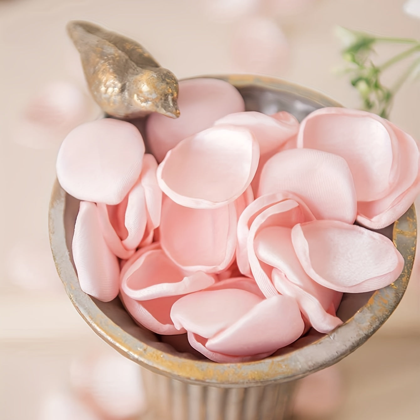 50pcs Wedding Party Decoration Petals Romantic Decor