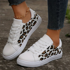 Leopard Print Skate Shoes Lace Up Low Top Sneakers