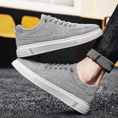 Men's Canvas Lace-up Skate Shoes with Traction