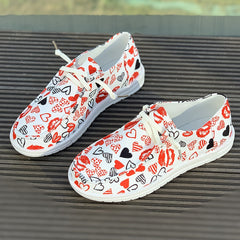 Heart Pattern Flat Lace-up Skate Shoes for Women