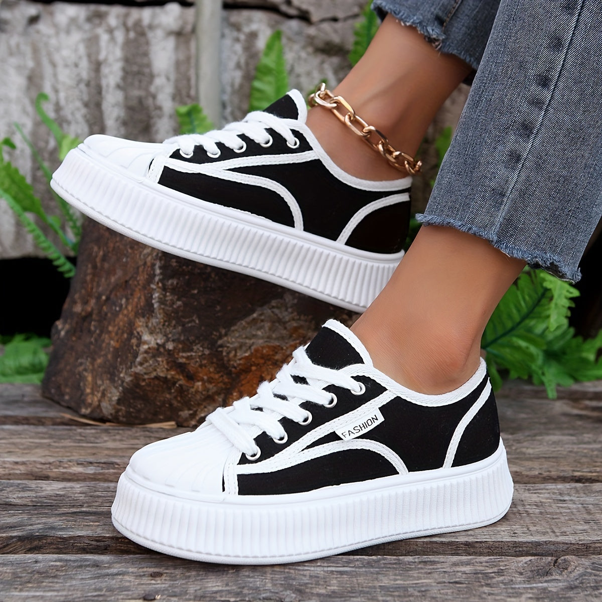 Women's Thick Bottom Skate Shoes Low Top Sport Shoes