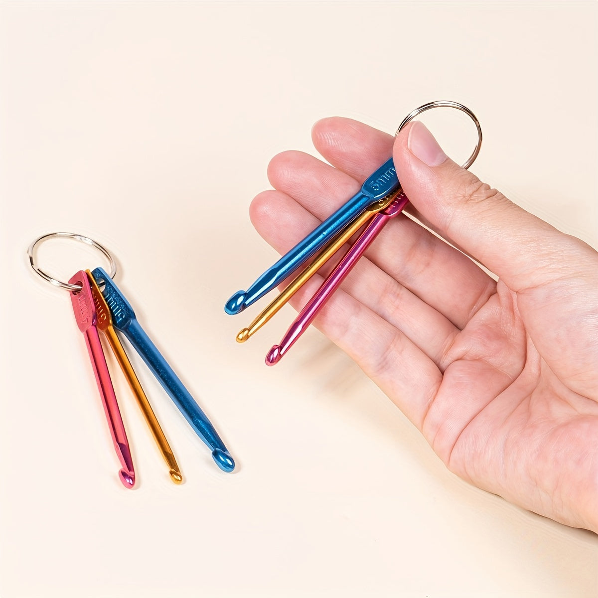 3pcs Crochet Needles Mini Aluminum Keychain DIY Crafts Tools Random