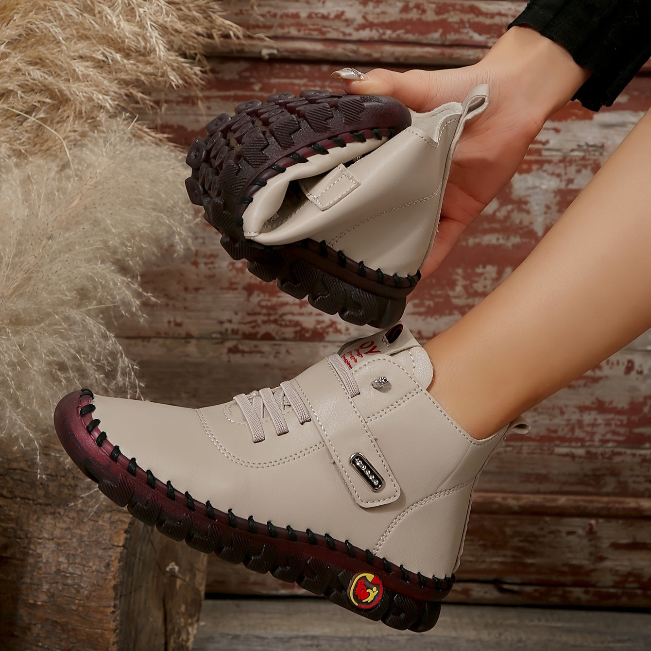 Women's High Top Non Slip Outdoor Sports Shoes
