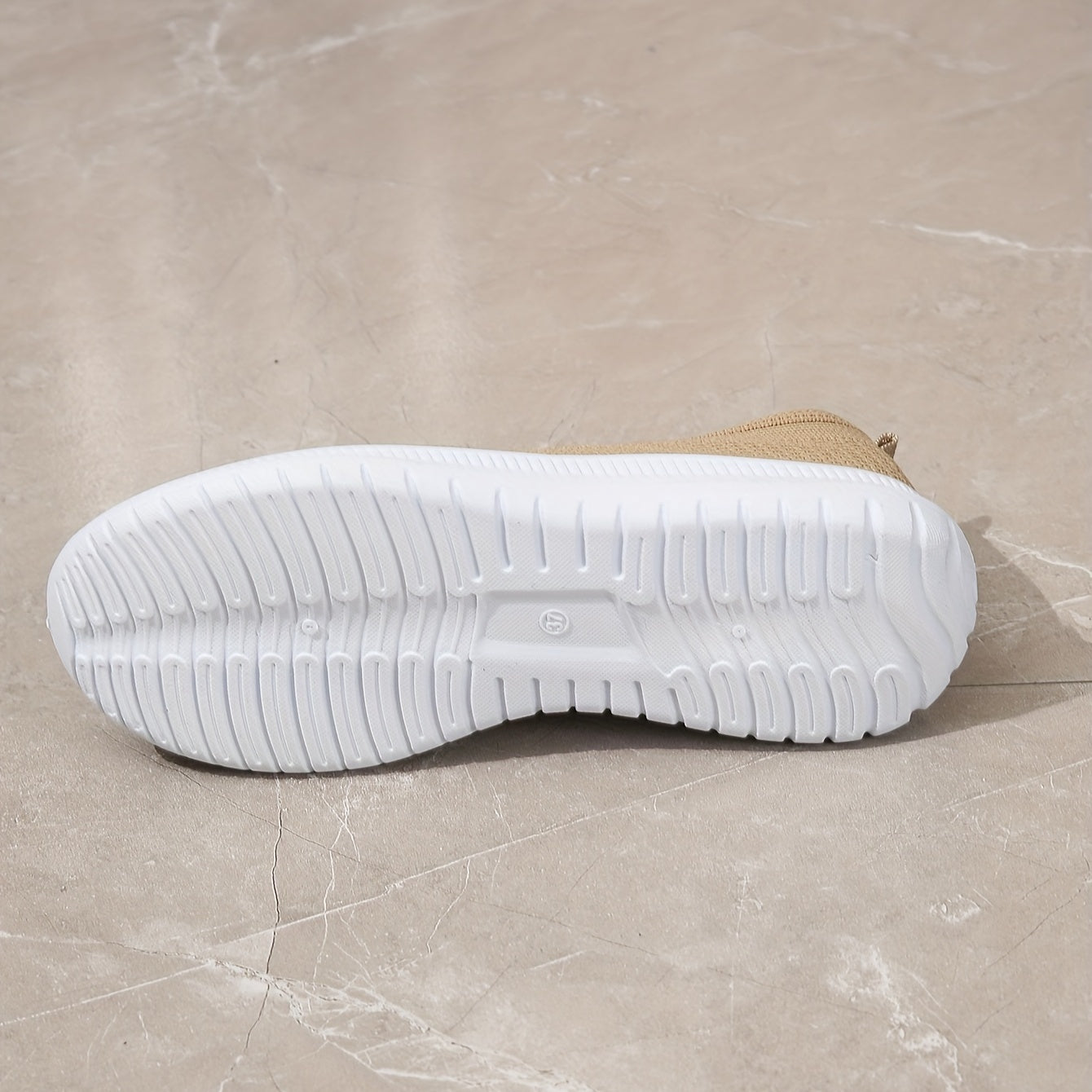 Metallic Chain Slip-On Round Toe Flat Shoes Low Flying Woven Comfy