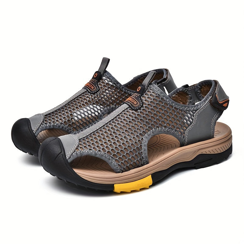 Men's Closed Toe Anti Collision Sandals Wear resistant Non Slip Beach Shoes