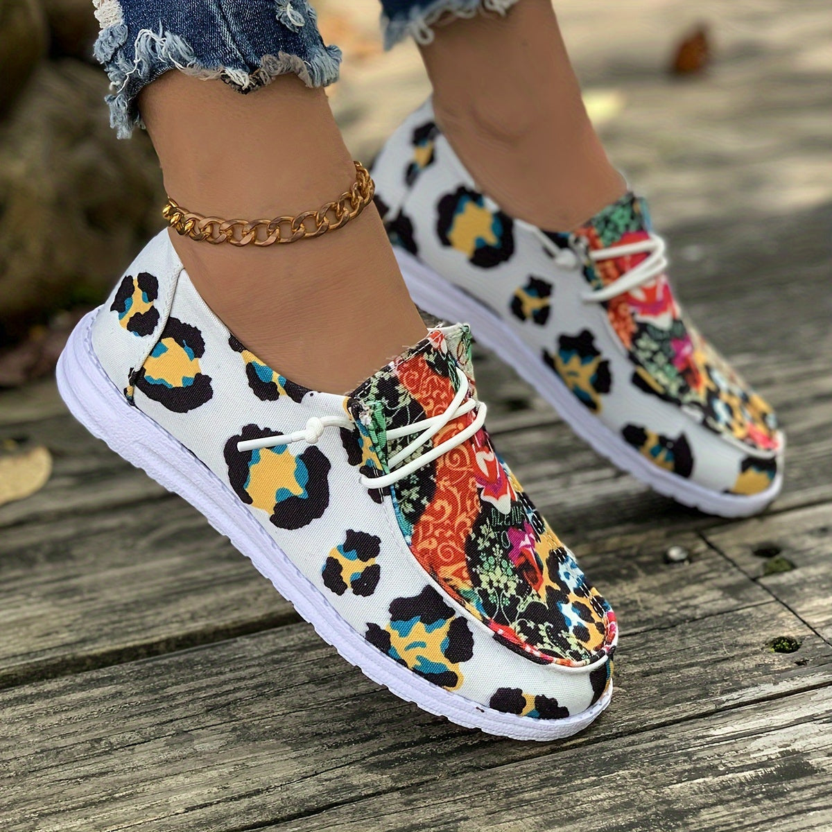 Leopard Pattern Low Top Sneakers Women's Sport Shoes