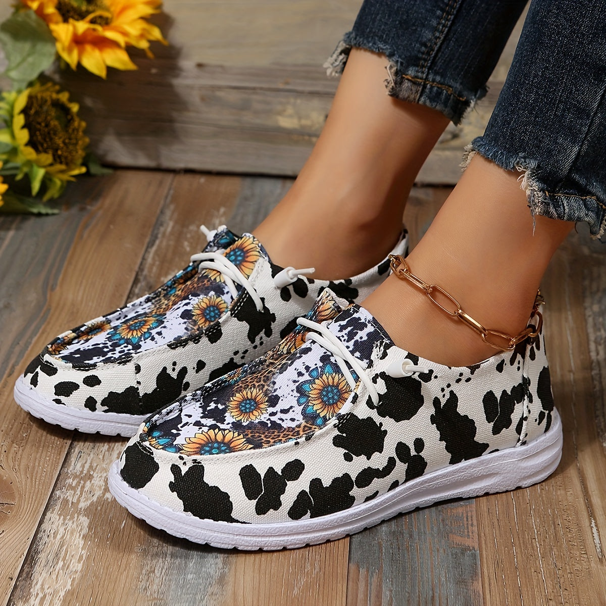 Sunflower & Dairy Cow Print Flat Shoes Slip-On Comfortable Walking Shoes