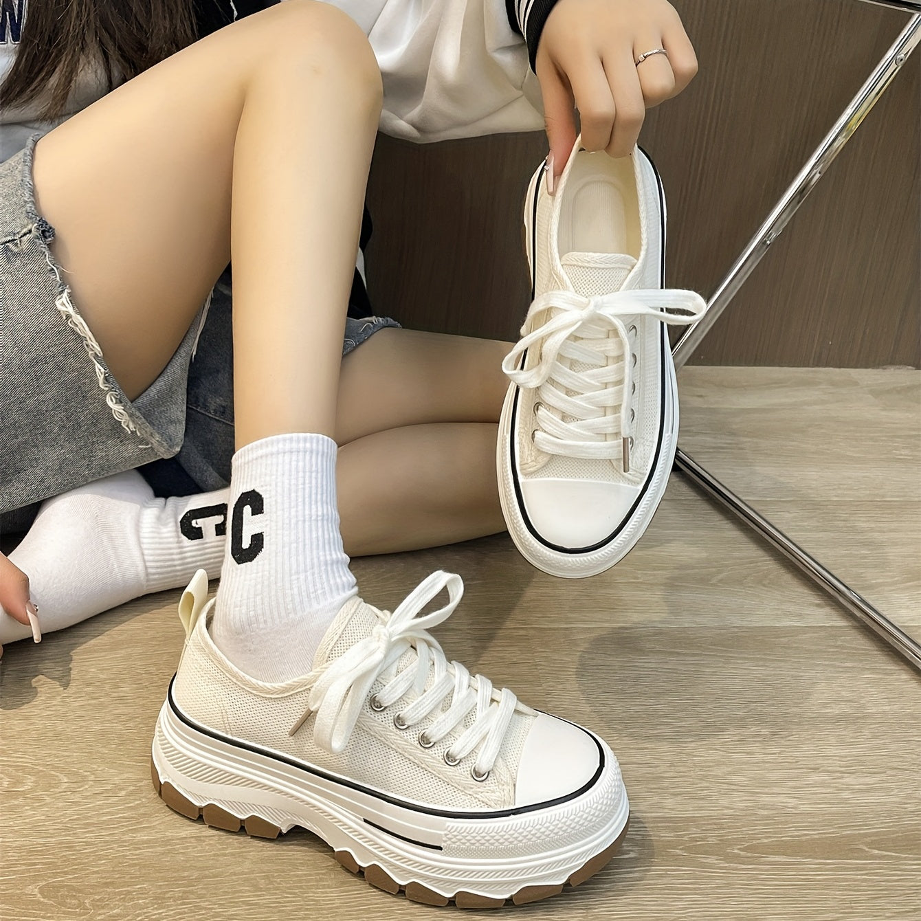 Women's Platform Canvas Lace Up Outdoor Shoes Low Top Sneakers